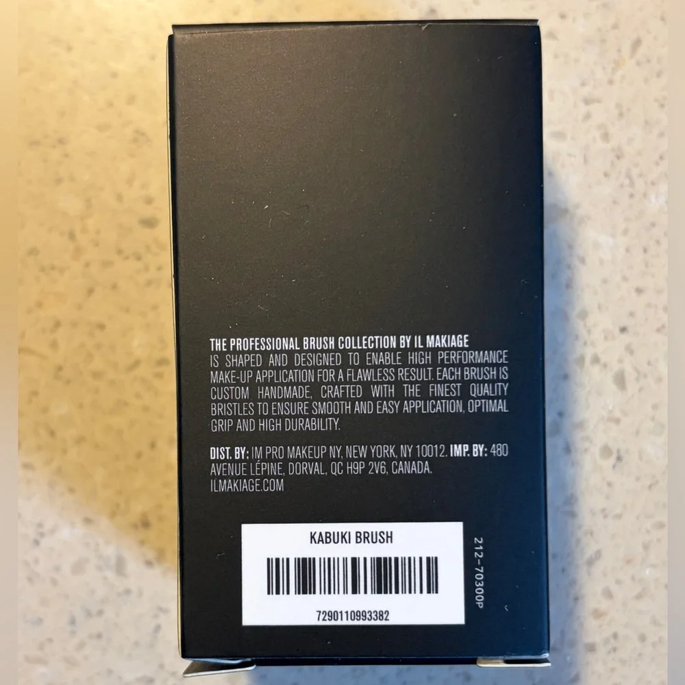 NEW Il Makiage kabuki brush makeup brush